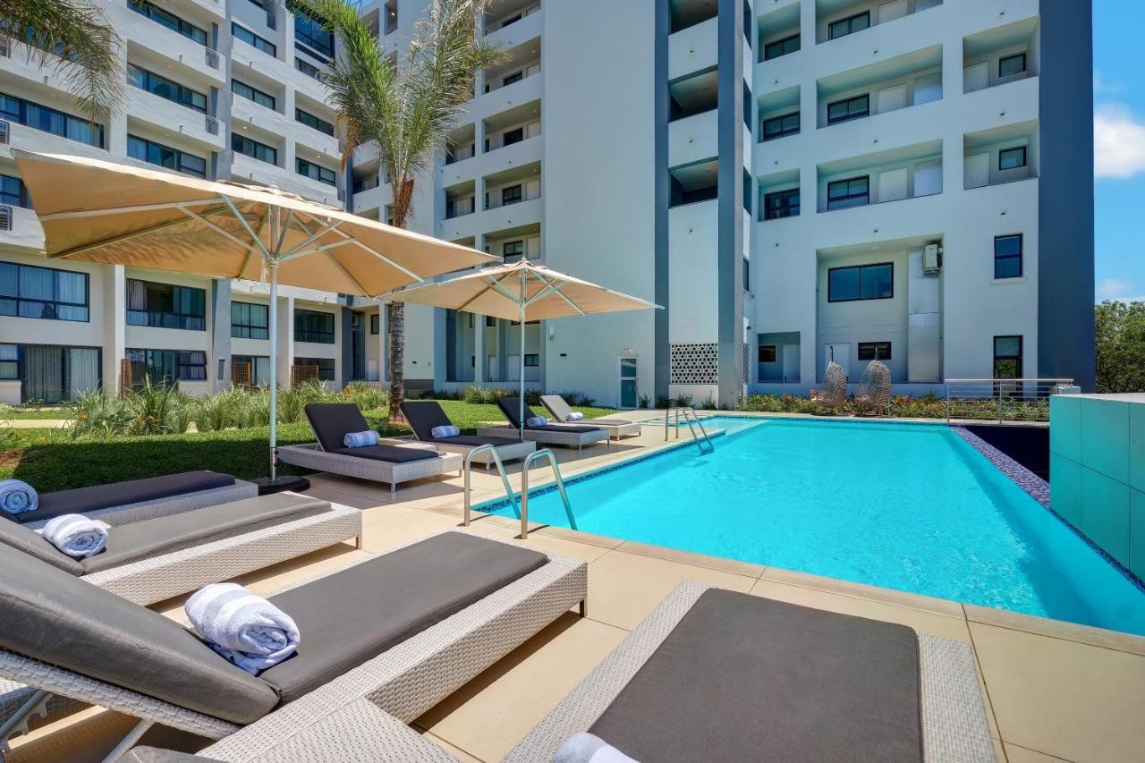 The Regency Apartment Hotel Menlyn Pretoria Exterior foto